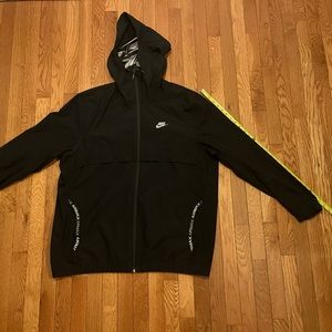 Black and Silver Reversible Nike Airmax Windbreaker